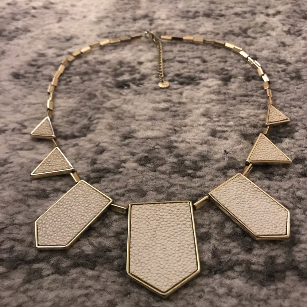 House of Harlow 5 Station Necklace